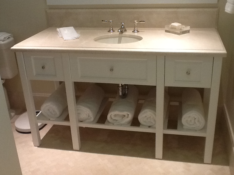 Custom Bathroom Cabinets And Vanities